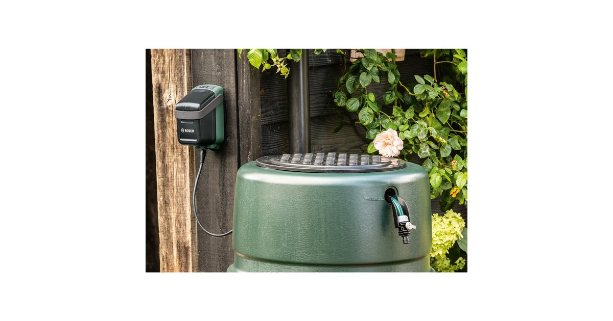 Bosch Pompe à eau GardenPump 18 avec 1 batterie rechargeable 2,5 Ah
