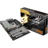 SAPPHIRE NITRO+ X870EA WIFI7 Phantom Link carte mère socket AM5 Noir/Argent, 5 Gb-LAN, Wi-Fi 7, BT 5.4, Sound, ATX