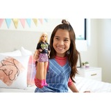Barbie Fashionistas Doll 155 - T-Shirt graphique "Rock", Poupée 