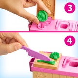 Barbie Noodle Bar, Poupée 