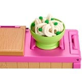 Barbie Noodle Bar, Poupée 