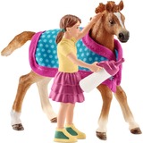 Schleich HORSE CLUB Poulain avec couverture, Figurine 5 an(s), Multicolore, Plastique
