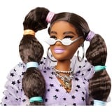 Barbie Extra Doll 7 - Top & Furry Shrug with Pet Pomeranian, Poupée 