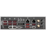 MSI MPG X870E CARBON WIFI carte mère socket AM5 RAID, 5 Gb-LAN, WLAN, BT, Sound, ATX