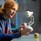 LEGO Ideas, Disney Pixar Luxo Jr., Jouets de construction 