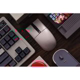 8BitDo Retro R8 Mouse N Edition, Souris gaming Gris/Rouge, 50 - 26 000 DPI, Bluetooth / USB-C / 2,4 GHz