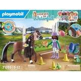 PLAYMOBIL Horses of Waterfall - Zoe & Blaze avec parcours d'obstacles, Jouets de construction 71355