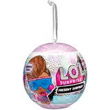 MGA Entertainment L.O.L. Surprise! Present Surpise Winter Chill, Poupée 