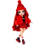 MGA Entertainment Rainbow High - Vacances d'hiver Ruby Anderson, Poupée Rouge