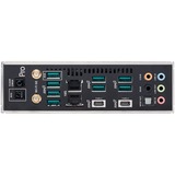 ASUS PRO WS WRX80E-SAGE SE WIFI II carte mère socket sWRX8 RAID, 2x 10Gb-LAN, Wi-Fi 6E, BT 5.1, Sound, EEB