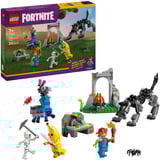LEGO Fortnite - Peely et Sparkplugs camp, Jouets de construction 77075