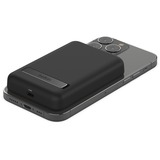 Belkin BoostCharge Power bank sans fil magnétique 5000mAh + support, Powerbank Noir, 5.000 mAh