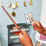Spin Master Wizarding World: Harry Potter - Baguette de Loena Leeflang avec carte de sort à collectionner, Jeu de rôle 
