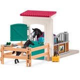 Schleich Horse Club - Box à chevaux avec jument et poulain, Figurine 