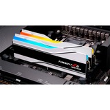 G.Skill 32 Go DDR5-6400 Kit, Mémoire vive Blanc, F5-6400J3239G16GX2-TZ5NRW, Trident Z5 NEO RGB, EXPO