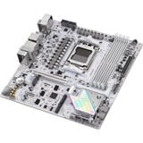 ASUS  carte mère socket AM5 