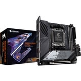 GIGABYTE B650I AORUS ULTRA, Socket AM5 carte mère Noir/Argent, RAID, 2.5 Gb-LAN, Wi-Fi 6E, BT 5.2, Sound, Mini-ITX