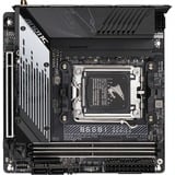 GIGABYTE B650I AORUS ULTRA, Socket AM5 carte mère Noir/Argent, RAID, 2.5 Gb-LAN, Wi-Fi 6E, BT 5.2, Sound, Mini-ITX