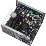 DeepCool PN750M, 750 Watt alimentation  Noir, 3x PCIe, 1x 12VHPWR, Gestion des câbles
