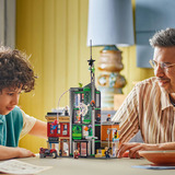 LEGO Marvel - Spider-Man contre Oscorp, Jouets de construction 76324