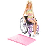 Mattel Barbie Fashionistas - Barbie avec un fauteuil roulant violet #194, Poupée 