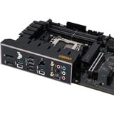 ASUS TUF Gaming B650-PLUS WiFi, Socket AM5 carte mère Noir/orange vif, RAID, 2.5 Gb-LAN, WLAN, BT, Sound, ATX