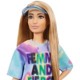 Barbie Fashionistas Doll 159 - Robe T-Shirt Tie-Dye, Poupée 
