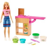 Barbie Noodle Bar, Poupée
