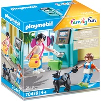 PLAYMOBIL Family Fun - Vacanciers et distributeur automatique, Jouets de construction 70439