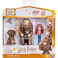 Spin Master Wizarding World: Harry Potter - Magical Minis Hermione and Rubeus Hagrid, Figurine Wizarding World HARRY POTTER - PACK AMITIÉ MAGICAL MINIS HERMIONE & HAGRID - Coffret Amitié 2 Figurines Poupées Articulées Hermione et Hagrid 8 cm Avec Accessoires - 6061833 - Jouet Enfant 5 ans et +, Action/Aventure, 5 an(s), Multicolore